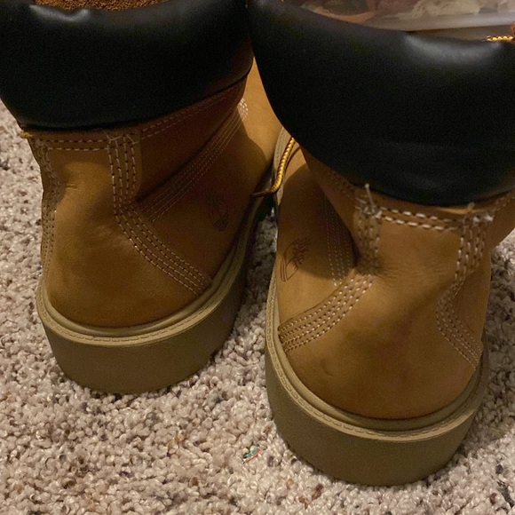 Timberland waterproof boots Size 6 boys/men - Picture 4 of 5